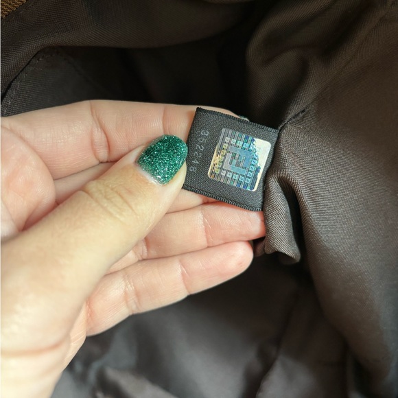 Authentic FENDI ZEBRA Orange accent shoulder bag - Picture 11 of 14